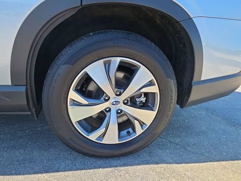 Used 2025 Subaru Ascent Premium AWD/4WD image 34