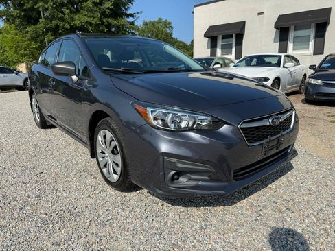 Used 2017 Subaru Impreza 2.0i AWD/4WD image 3
