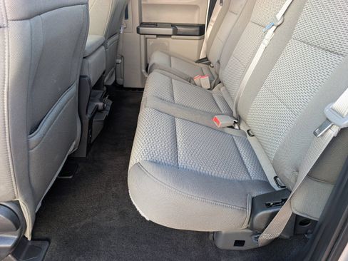 Used 2018 Ford F150 XLT w/ Equipment Group 301A Mid RWD image 16