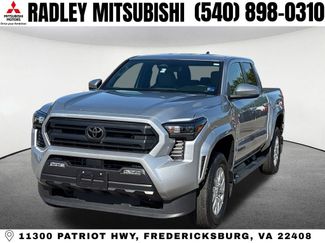 Used 2025 Toyota Tacoma SR5 AWD/4WD 360° Tour