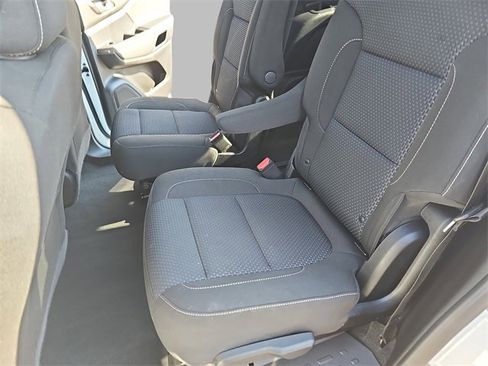 Certified 2023 GMC Acadia SLE image 14