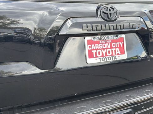 Used 2019 Toyota 4Runner Limited AWD/4WD image 28