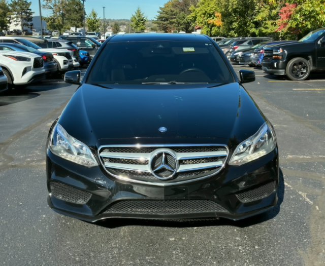 Used 2014 Mercedes-Benz E 350 4MATIC Sedan image 2