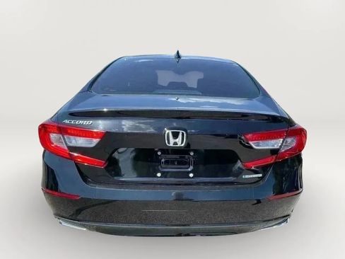 Used 2018 Honda Accord EX-L image 3
