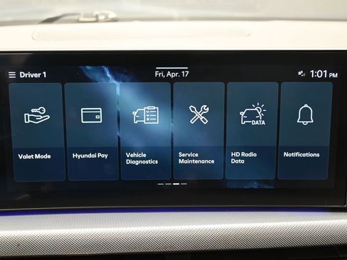 Used 2025 Hyundai Sonata Limited image 28