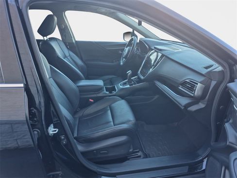 Used 2022 Subaru Outback Limited image 19