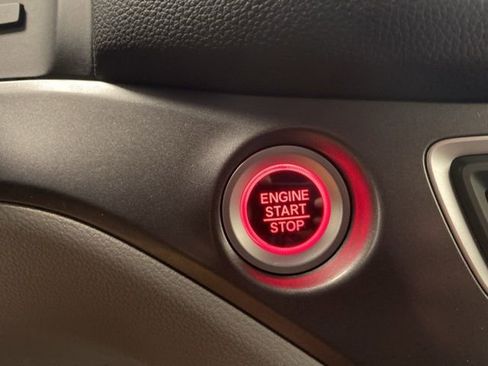 Used 2017 Honda Ridgeline RTL-T image 16