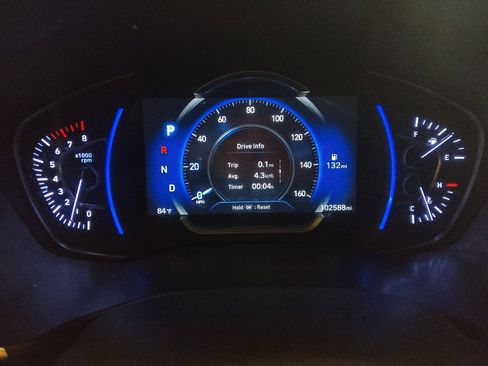 Used 2020 Hyundai Santa Fe Limited FWD image 23