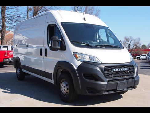 Used 2023 RAM ProMaster 2500 image 8