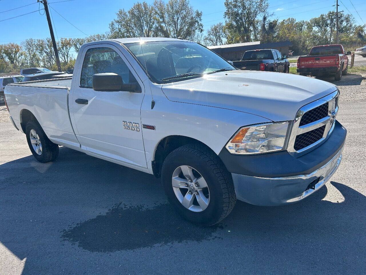 Used 2014 RAM 1500 Tradesman w/ Power & Remote Entry Group AWD/4WD image 5