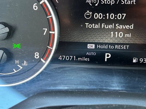 Used 2023 Nissan Rogue SV image 36