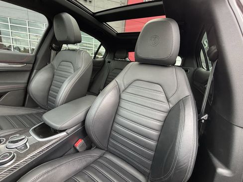 Used 2023 Alfa Romeo Stelvio Estrema AWD/4WD image 26
