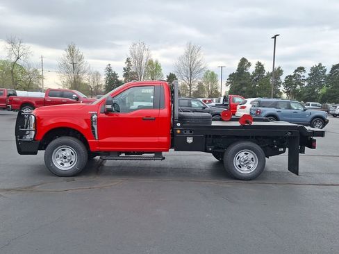New 2026 Ford F350 XL w/ XL Chrome Package AWD/4WD image 23