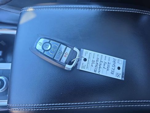 Used 2022 Ford Explorer ST image 38