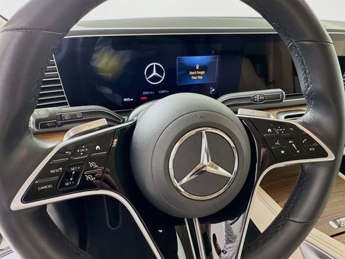 Certified 2025 Mercedes-Benz GLE 350 4MATIC image 12