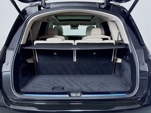 Used 2022 Mercedes-Benz GLS 450 4MATIC image 34