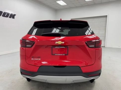 Used 2023 Chevrolet Blazer LT FWD image 6