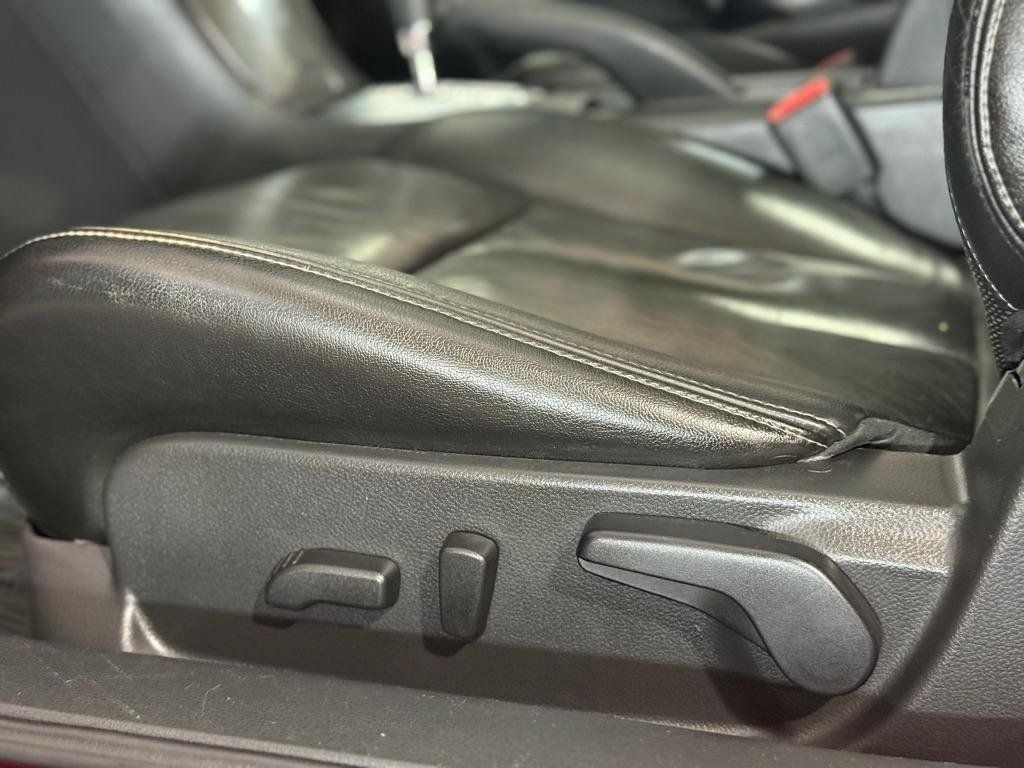 Used 2013 Nissan Altima 2.5 S w/ Premium Pkg FWD image 23
