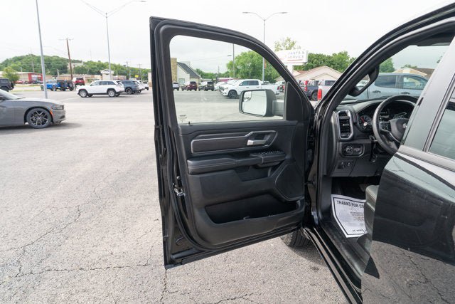 Used 2025 RAM 1500 Big Horn AWD/4WD image 9