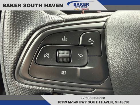 Used 2024 Buick Envista Preferred w/ Convenience II Package image 16