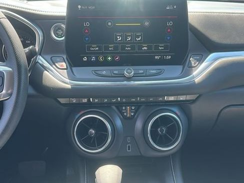 Used 2023 Chevrolet Blazer LT w/ Convenience Package image 23