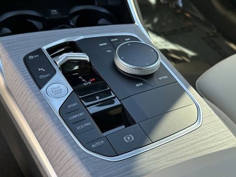 New 2026 BMW 330i Sedan w/ Premium Package image 24