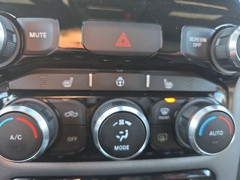 Used 2022 RAM 1500 Big Horn image 21