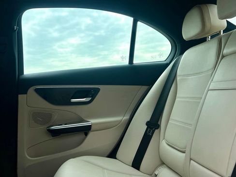 Certified 2023 Mercedes-Benz C 300 4MATIC Sedan image 13