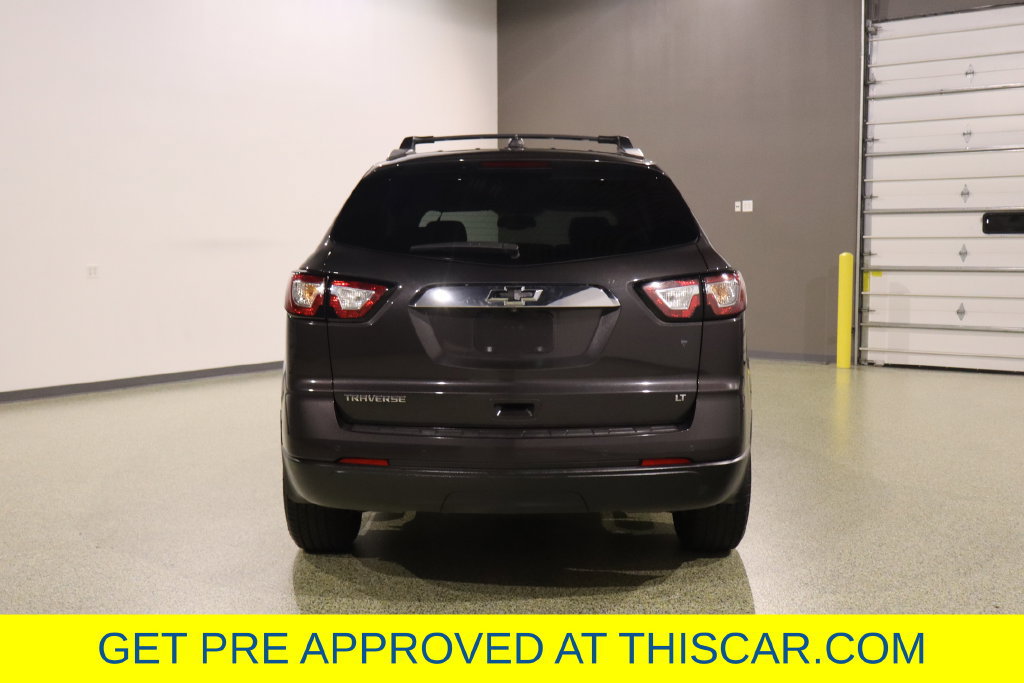 Used 2017 Chevrolet Traverse LT FWD image 9