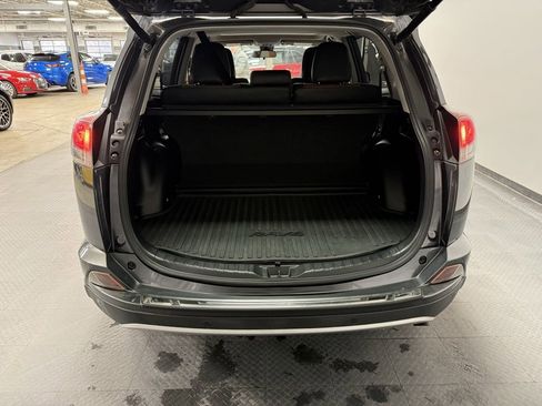 Used 2016 Toyota RAV4 XLE image 22