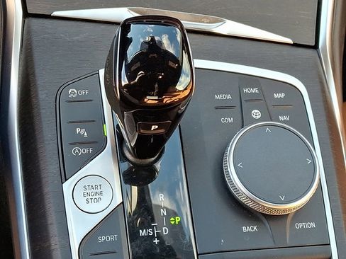 Certified 2022 BMW 430i xDrive Convertible w/ Premium Package image 9