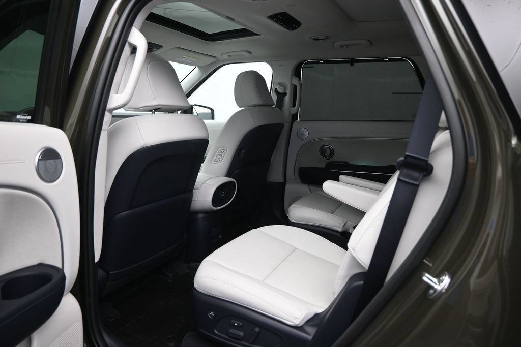 Certified 2026 Hyundai Palisade Calligraphy AWD/4WD image 25
