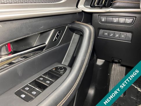 Used 2024 MAZDA CX-90 3.3 Turbo w/ Premium Package image 18