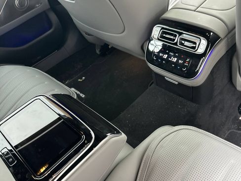 Used 2026 Mercedes-Benz S 63 AMG S image 11