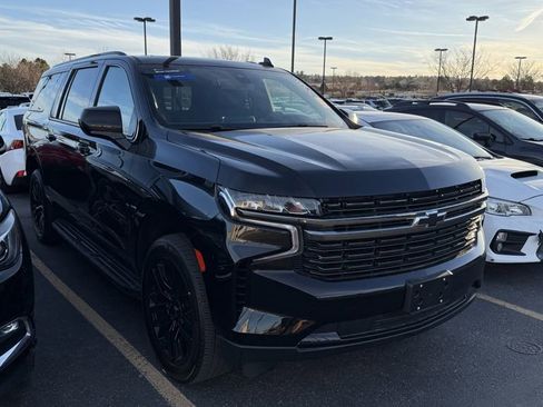 Used 2021 Chevrolet Suburban RST w/ Rear Media and Nav Package image 2