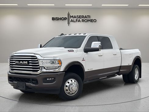 Used 2024 RAM 3500 Limited AWD/4WD image 2