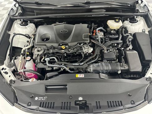 Used 2025 Toyota Camry LE FWD image 30