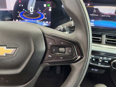 Used 2024 Chevrolet Trax LT image 29