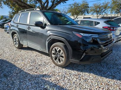 Used 2025 Subaru Forester Premium w/ Convenience Package #1