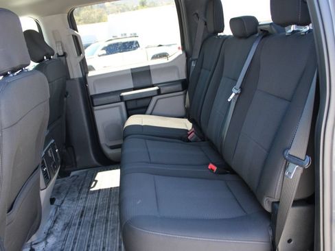 Used 2018 Ford F150 XL w/ Equipment Group 101A Mid AWD/4WD image 15