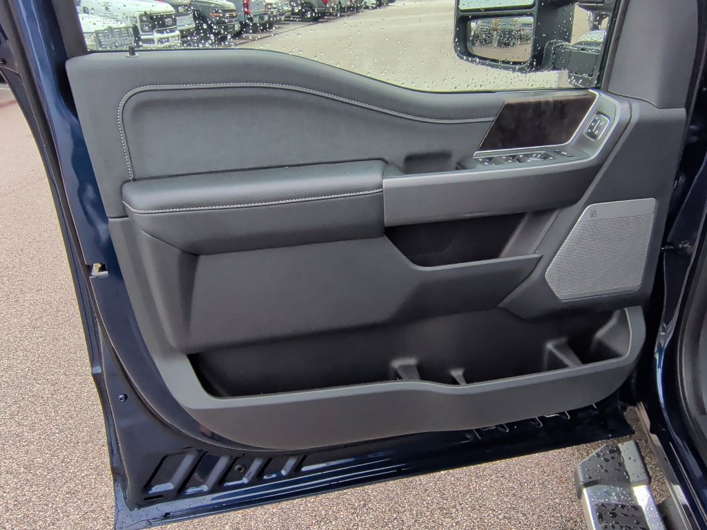 New 2027 Ford F350 Lariat AWD/4WD image 10