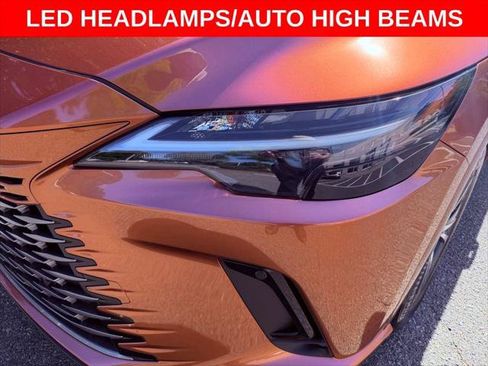 Certified 2025 Lexus RX 350 Premium FWD image 10