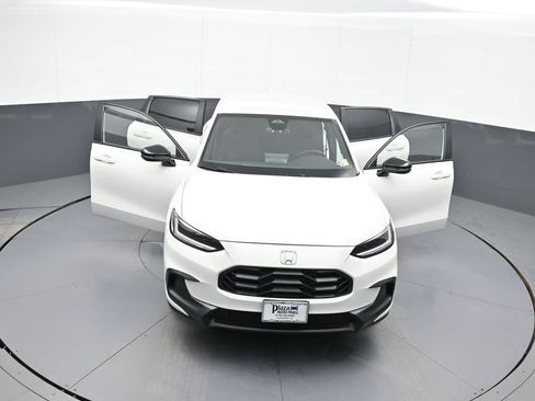 Certified 2025 Honda HR-V Sport image 44