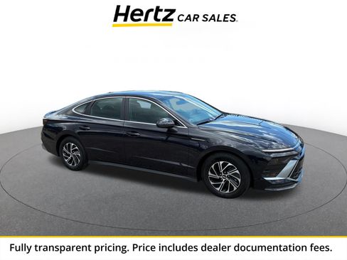 Used 2026 Hyundai Sonata Blue FWD image 1