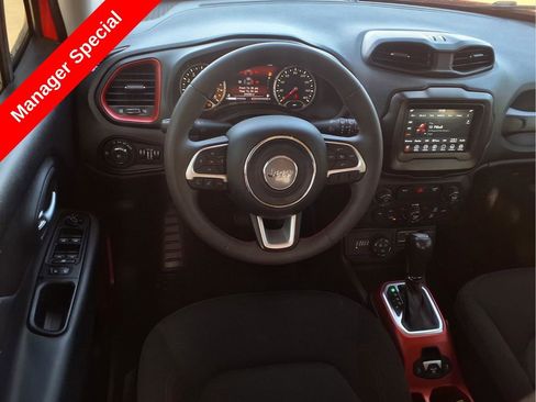 Used 2020 Jeep Renegade Trailhawk AWD/4WD image 6