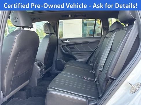 Certified 2023 Volkswagen Tiguan SE R-Line AWD/4WD image 23