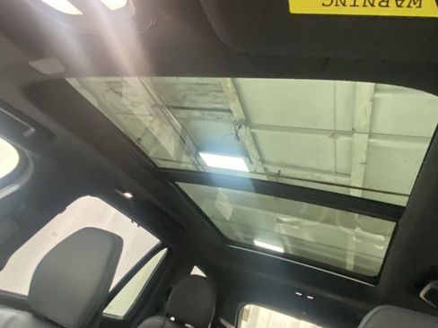 Certified 2024 Volvo XC90 B6 Ultimate w/ Protection Package Premier image 29