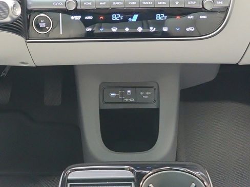 New 2026 Hyundai Ioniq 5 Limited image 23