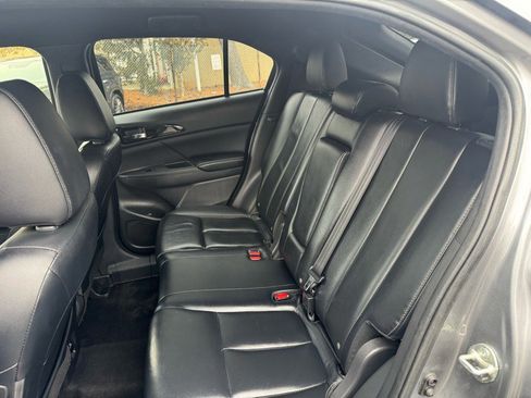 Used 2022 Mitsubishi Eclipse Cross SE image 9