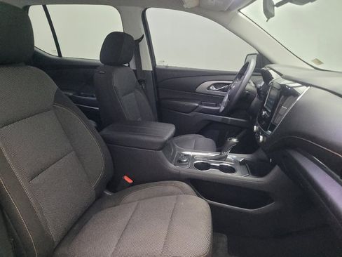 Used 2018 Chevrolet Traverse LS image 21